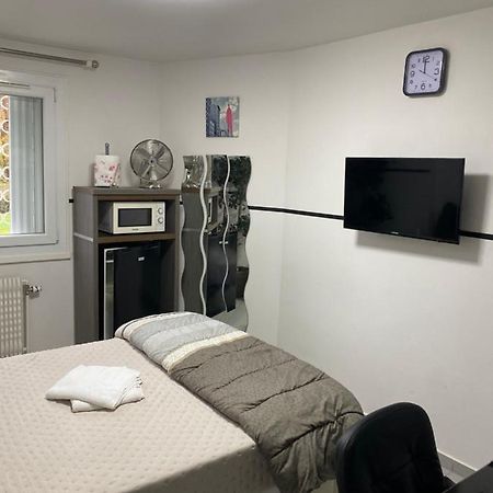 Residence Zola 2 Villeurbanne Bagian luar foto