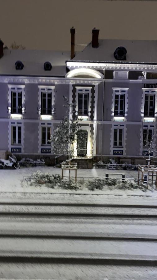 Residence Zola 2 Villeurbanne Bagian luar foto