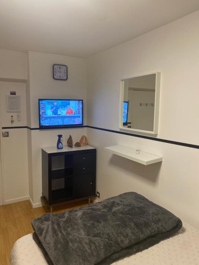 Residence Zola 2 Villeurbanne Bagian luar foto